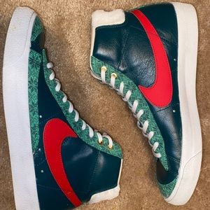 Size 9.5, white/ green/ red, Nike blazers
